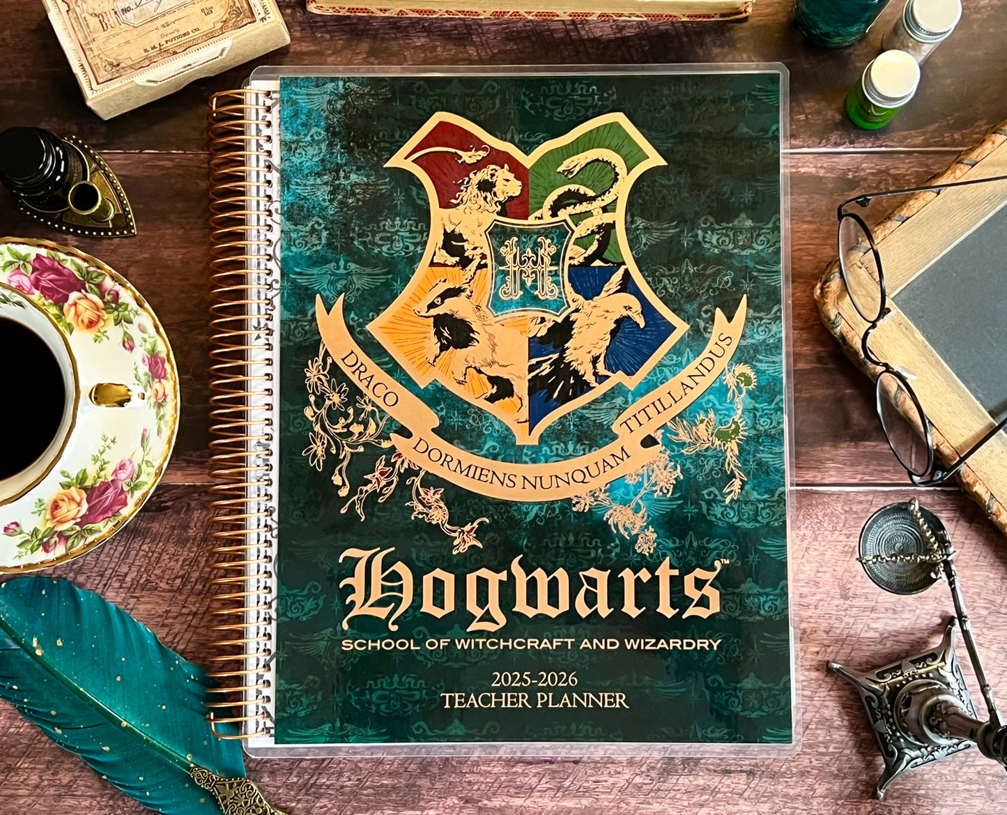 Harry Potter 2025-2026 Hogwarts Weekly Dated Teacher Planner (July - June)