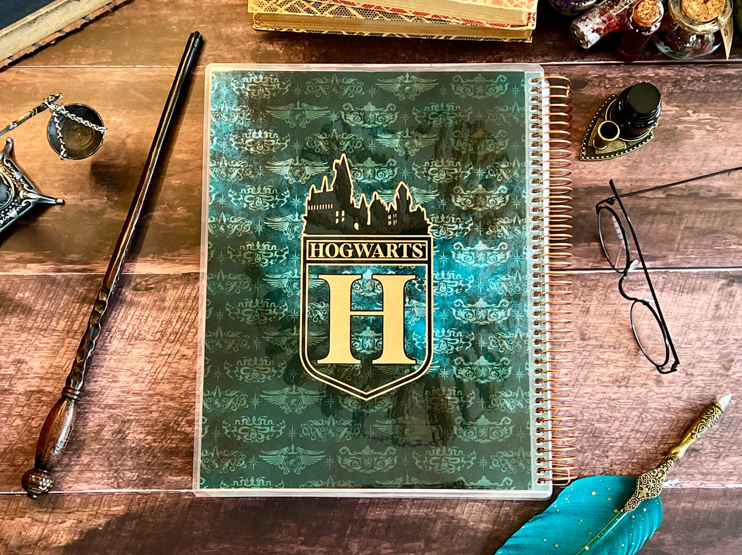 Harry Potter 2025-2026 Hogwarts Weekly Dated Teacher Planner (July - June)